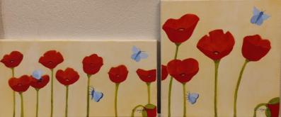 Coquelicots et papillons bleus